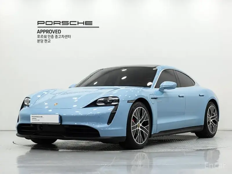 2022 Porsche Taycan с пробегом 19 780 км