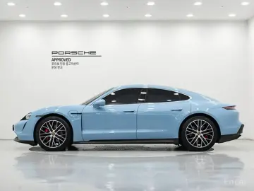 2022 Porsche Taycan с пробегом 19 780 км