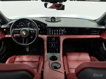 2022 Porsche Taycan с пробегом 19 780 км