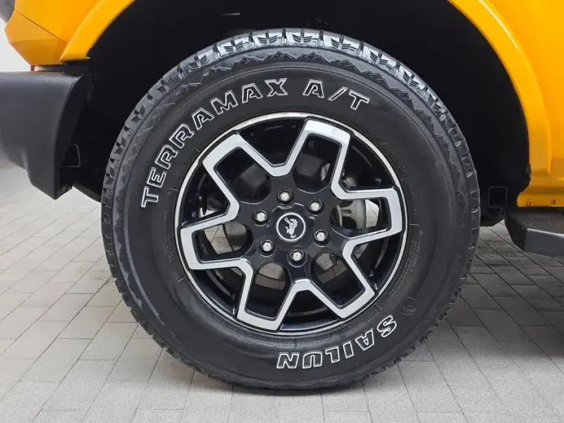 2022 Ford Bronco с пробегом 67 420 км