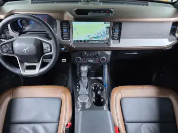 2022 Ford Bronco с пробегом 67 420 км