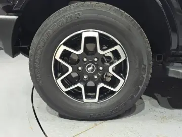 2024 Ford Bronco с пробегом 9 571 км