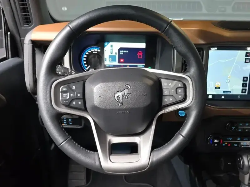 2024 Ford Bronco с пробегом 9 571 км