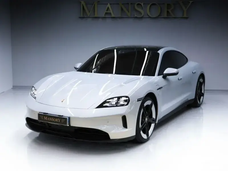 2025 Porsche Taycan с пробегом 10 850 км