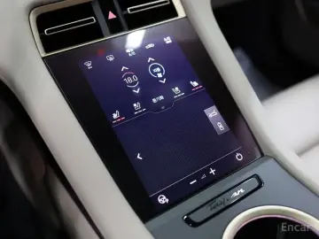 2025 Porsche Taycan с пробегом 10 850 км