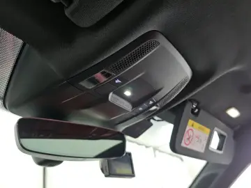2024 Porsche Taycan с пробегом 34 545 км