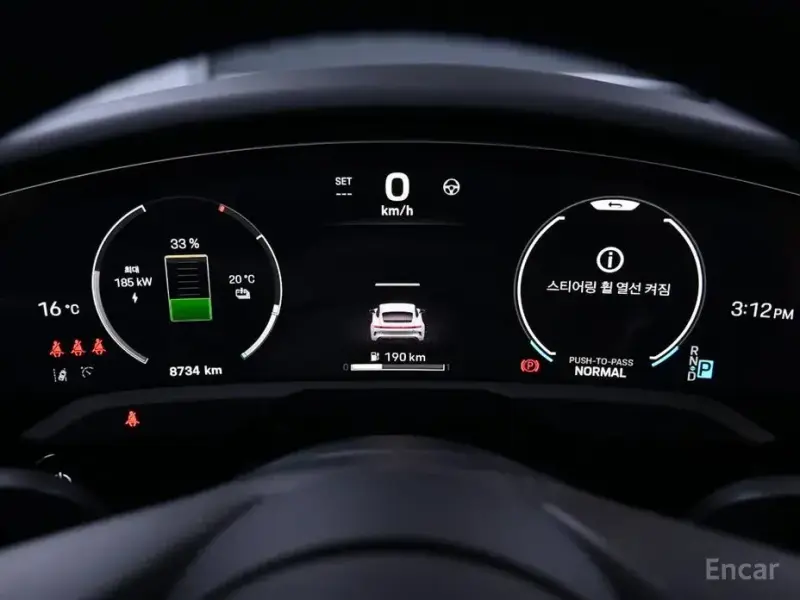 2025 Porsche Taycan с пробегом 8 730 км