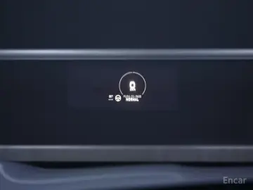 2025 Porsche Taycan с пробегом 8 730 км