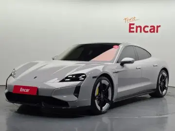 2024 Porsche Taycan с пробегом 14 264 км