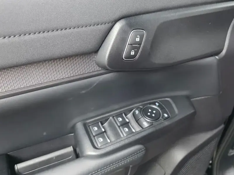 2025 Ford Ranger с пробегом 21 405 км