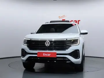 2025 Volkswagen Atlas с пробегом 4 880 км