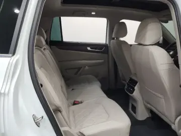 2025 Volkswagen Atlas с пробегом 4 880 км