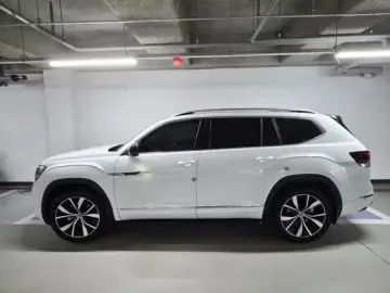2025 Volkswagen Atlas с пробегом 1 546 км
