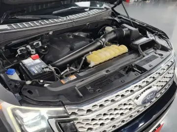 2021 Ford Expedition с пробегом 95 531 км