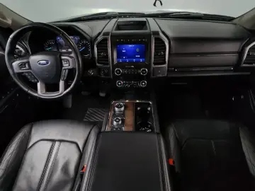 2021 Ford Expedition с пробегом 95 531 км