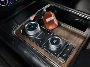 2021 Ford Expedition с пробегом 95 531 км