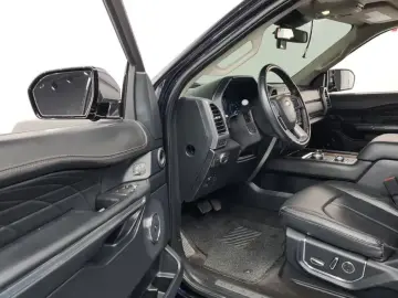 2021 Ford Expedition с пробегом 95 531 км