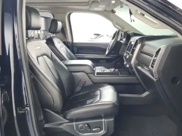 2021 Ford Expedition с пробегом 95 531 км