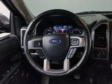 2021 Ford Expedition с пробегом 95 531 км