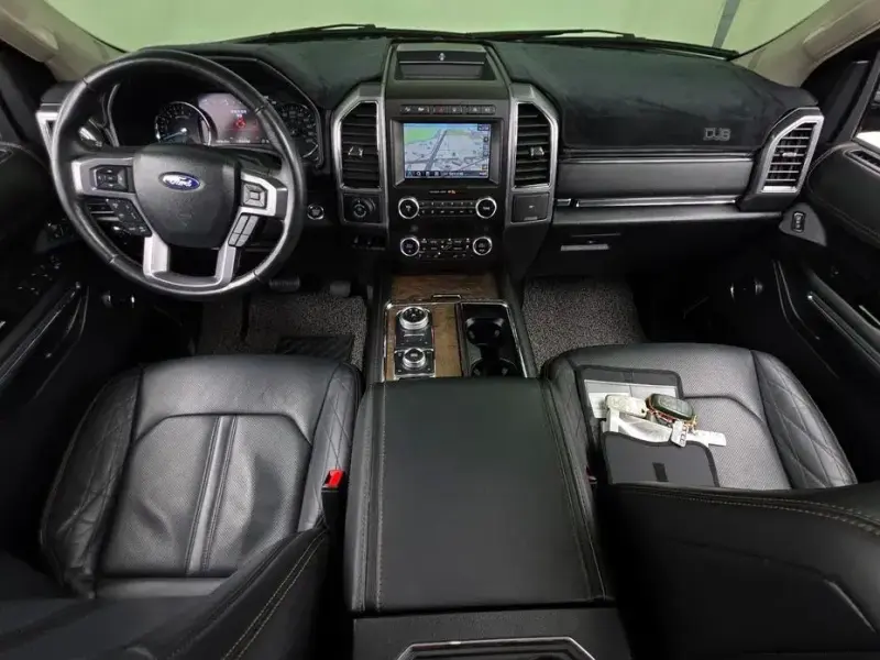 2021 Ford Expedition с пробегом 59 594 км