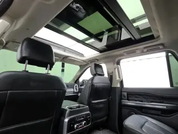 2021 Ford Expedition с пробегом 59 594 км