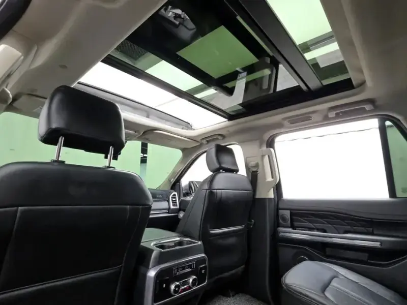 2021 Ford Expedition с пробегом 59 594 км