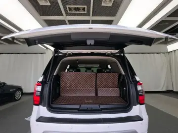 2021 Ford Expedition с пробегом 59 594 км