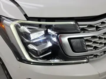 2021 Ford Expedition с пробегом 59 594 км