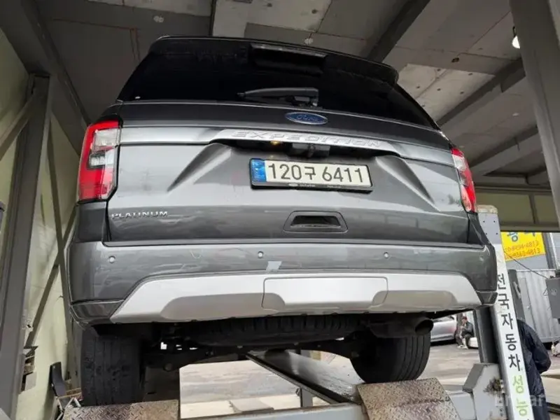 2021 Ford Expedition с пробегом 75 832 км