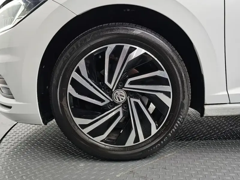 2020 Volkswagen Jetta с пробегом 37 239 км