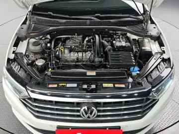 2020 Volkswagen Jetta с пробегом 37 239 км