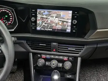 2020 Volkswagen Jetta с пробегом 37 239 км