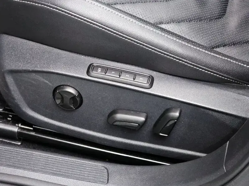2020 Volkswagen Jetta с пробегом 37 239 км
