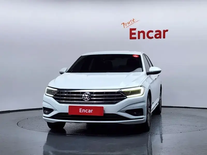 2020 Volkswagen Jetta с пробегом 107 597 км