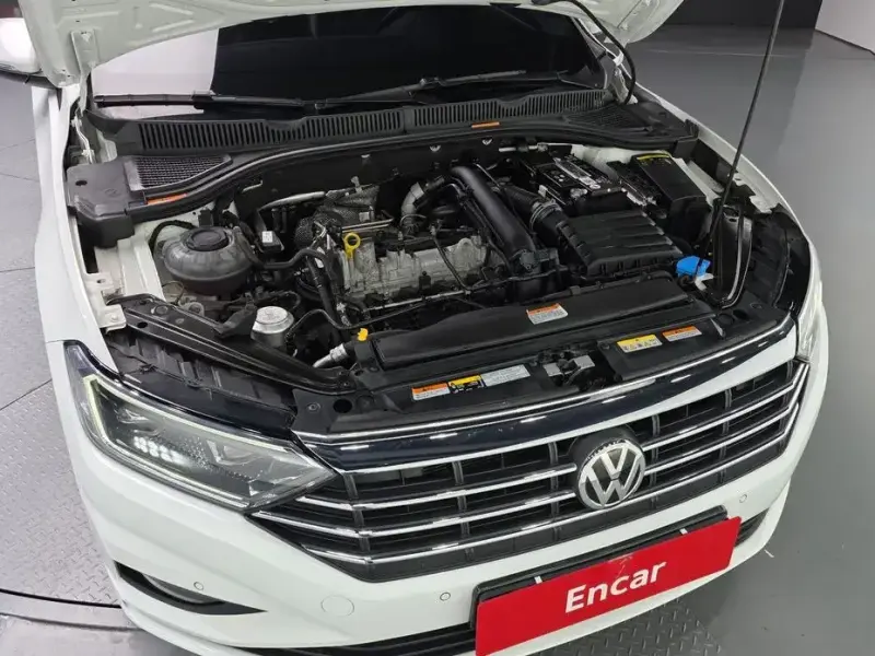 2021 Volkswagen Jetta с пробегом 49 058 км