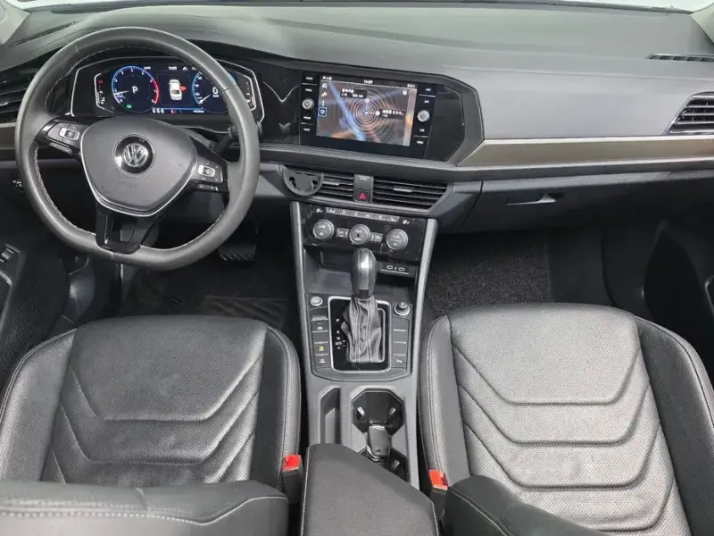 2021 Volkswagen Jetta с пробегом 49 058 км