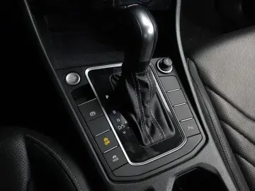 2021 Volkswagen Jetta с пробегом 49 058 км