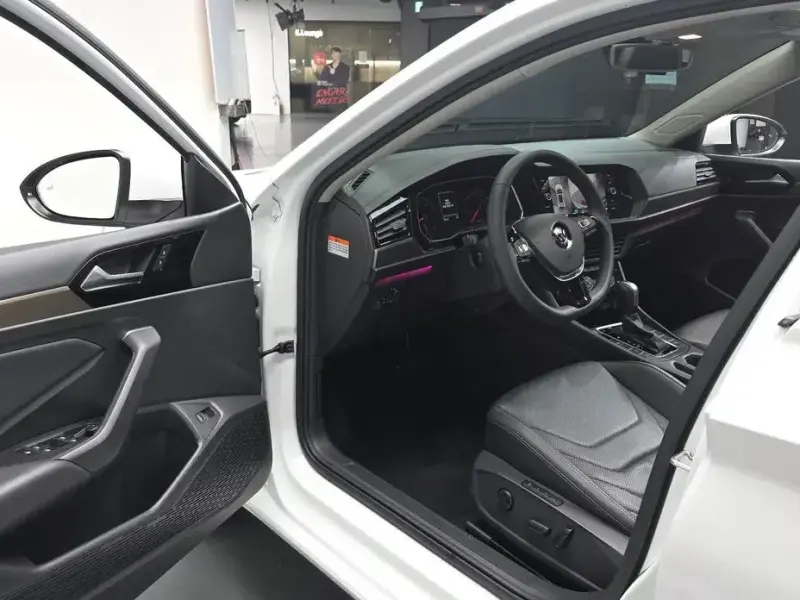 2020 Volkswagen Jetta с пробегом 38 150 км