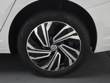 2020 Volkswagen Jetta с пробегом 38 150 км