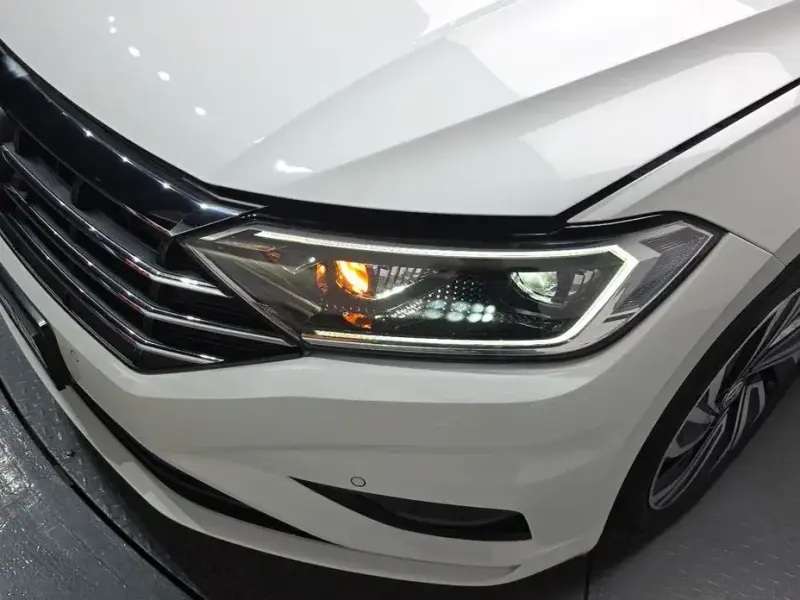 2020 Volkswagen Jetta с пробегом 38 150 км
