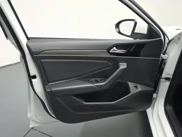 2020 Volkswagen Jetta с пробегом 38 150 км