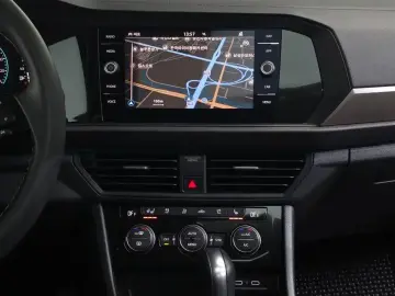 2021 Volkswagen Jetta с пробегом 86 872 км