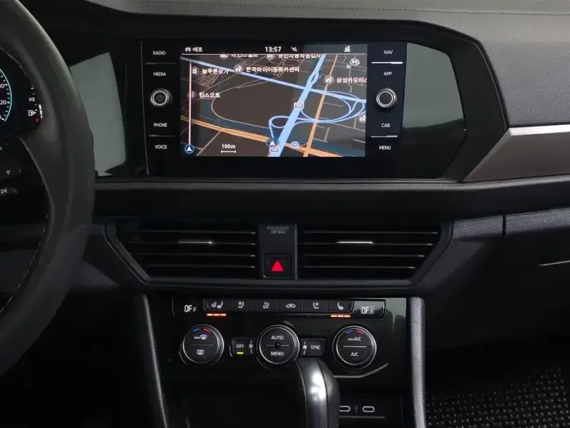 2021 Volkswagen Jetta с пробегом 86 872 км