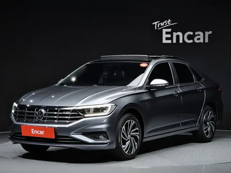2020 Volkswagen Jetta с пробегом 24 560 км