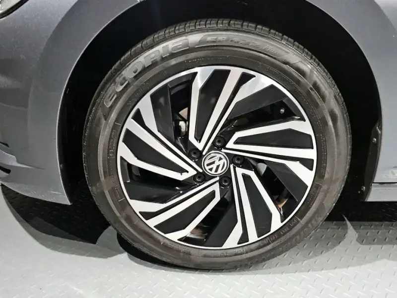 2020 Volkswagen Jetta с пробегом 24 560 км