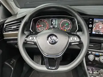 2020 Volkswagen Jetta с пробегом 24 560 км