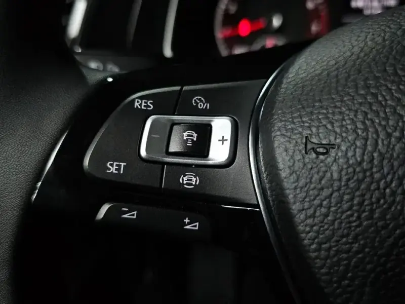 2020 Volkswagen Jetta с пробегом 24 560 км