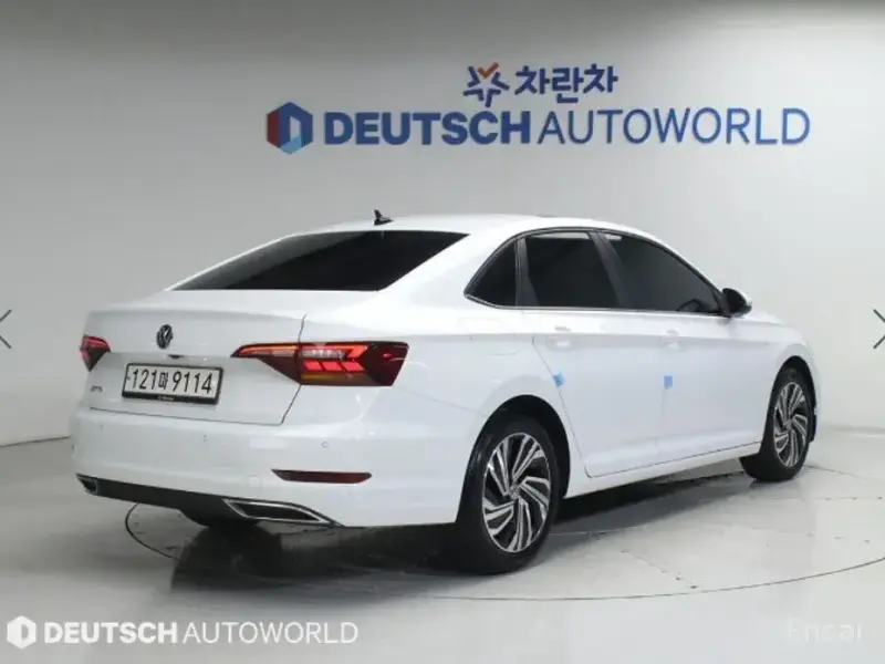 2021 Volkswagen Jetta с пробегом 66 411 км