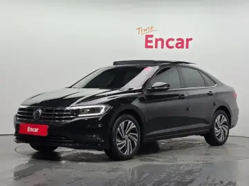 2021 Volkswagen Jetta с пробегом 52 645 км