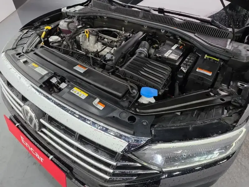 2021 Volkswagen Jetta с пробегом 52 645 км